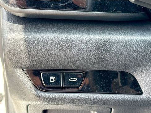 Used 2024 Lexus NX 250 FWD w/ Towing Package (2000 Lbs) image 34