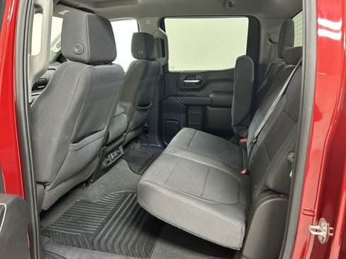 Used 2022 Chevrolet Silverado 1500 LT w/ Z71 Off-Road Package AWD/4WD image 19