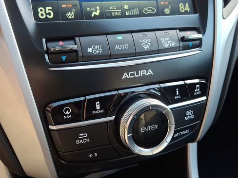 Used 2017 Acura TLX w/ Technology Package image 16