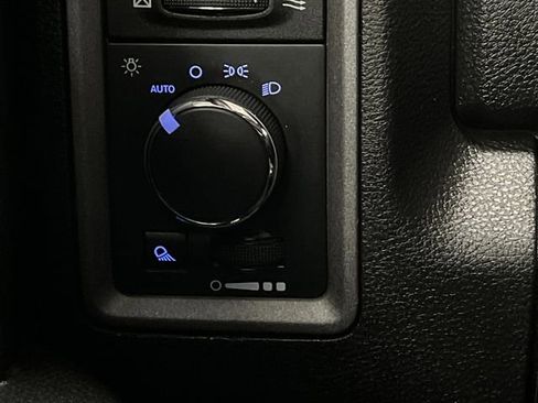 Used 2023 RAM 1500 Classic SLT w/ Protection Group image 23