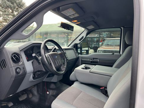 Used 2012 Ford F250 XL w/ PWR Equipment Group image 6