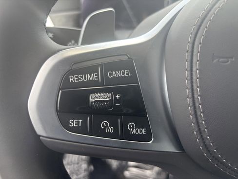 Used 2026 BMW X5 xDrive40i w/ M Sport Package image 11