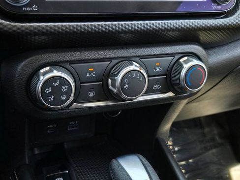 Used 2024 Nissan Kicks SV FWD image 19