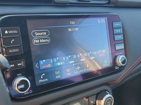 New 2025 Nissan Versa SR image 12