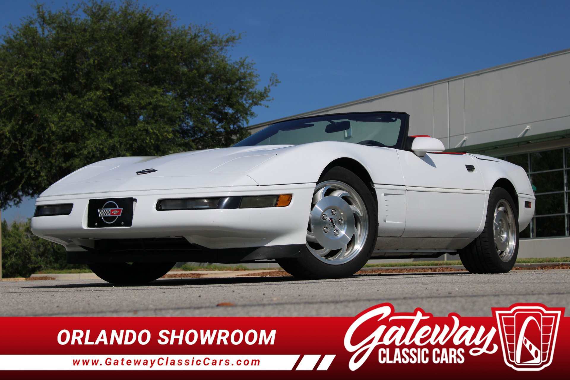 Used 1995 Chevrolet Corvette Convertible RWD image 1