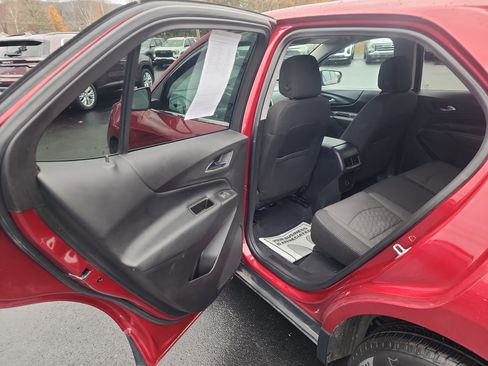 Used 2019 Chevrolet Equinox LT image 23