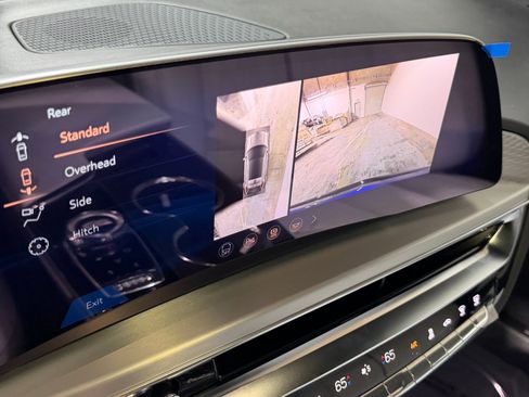 New 2026 Cadillac Lyriq Sport AWD/4WD image 30