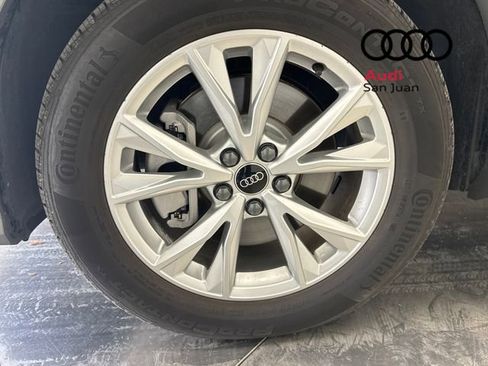 Used 2025 Audi Q3 2.0T Premium w/ Convenience Package image 5