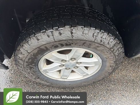 Used 2013 GMC Sierra 1500 SLE w/ Power Tech Package image 12