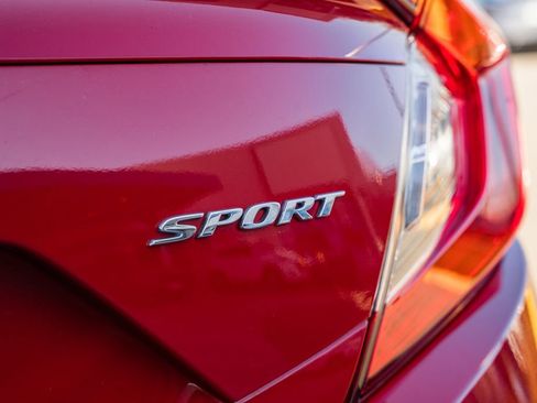 Used 2020 Honda Civic Sport image 8
