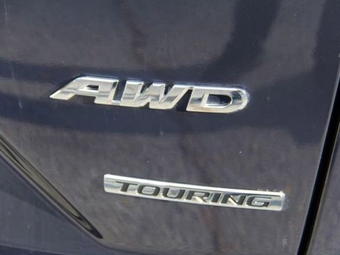 Used 2019 Honda CR-V Touring image 10