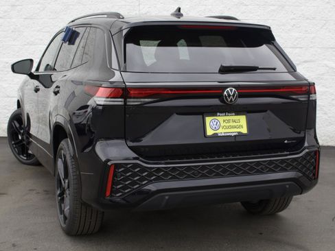 New 2026 Volkswagen Tiguan SE R-Line image 6