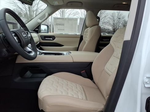 New 2026 Nissan Armada Platinum Reserve AWD/4WD image 5