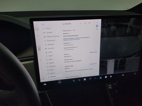 Used 2022 Tesla Model X image 13