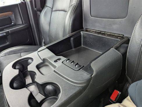 Used 2018 RAM 2500 Laramie image 25