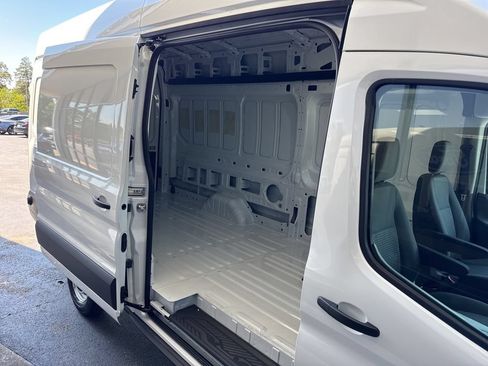 New 2026 Ford Transit 350 148 High Roof Extended RWD image 25