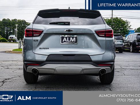 New 2026 Chevrolet Blazer LT w/ Convenience Package FWD image 11