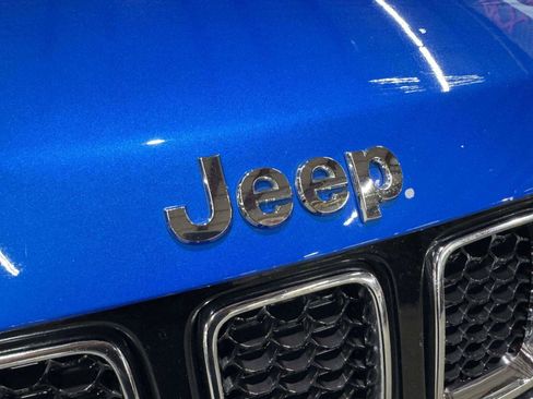 Used 2019 Jeep Compass Limited AWD/4WD image 16
