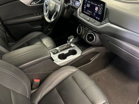 Used 2024 Chevrolet Blazer LT AWD/4WD image 16