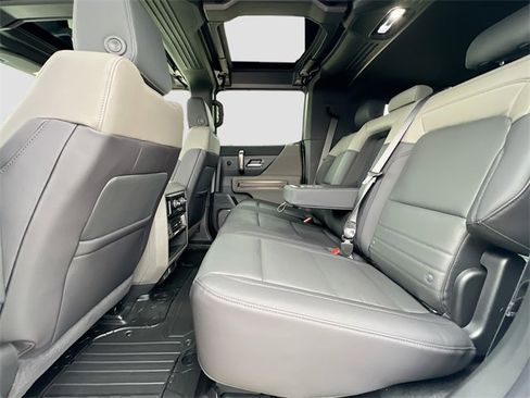 New 2025 GMC Hummer EV 2X image 17