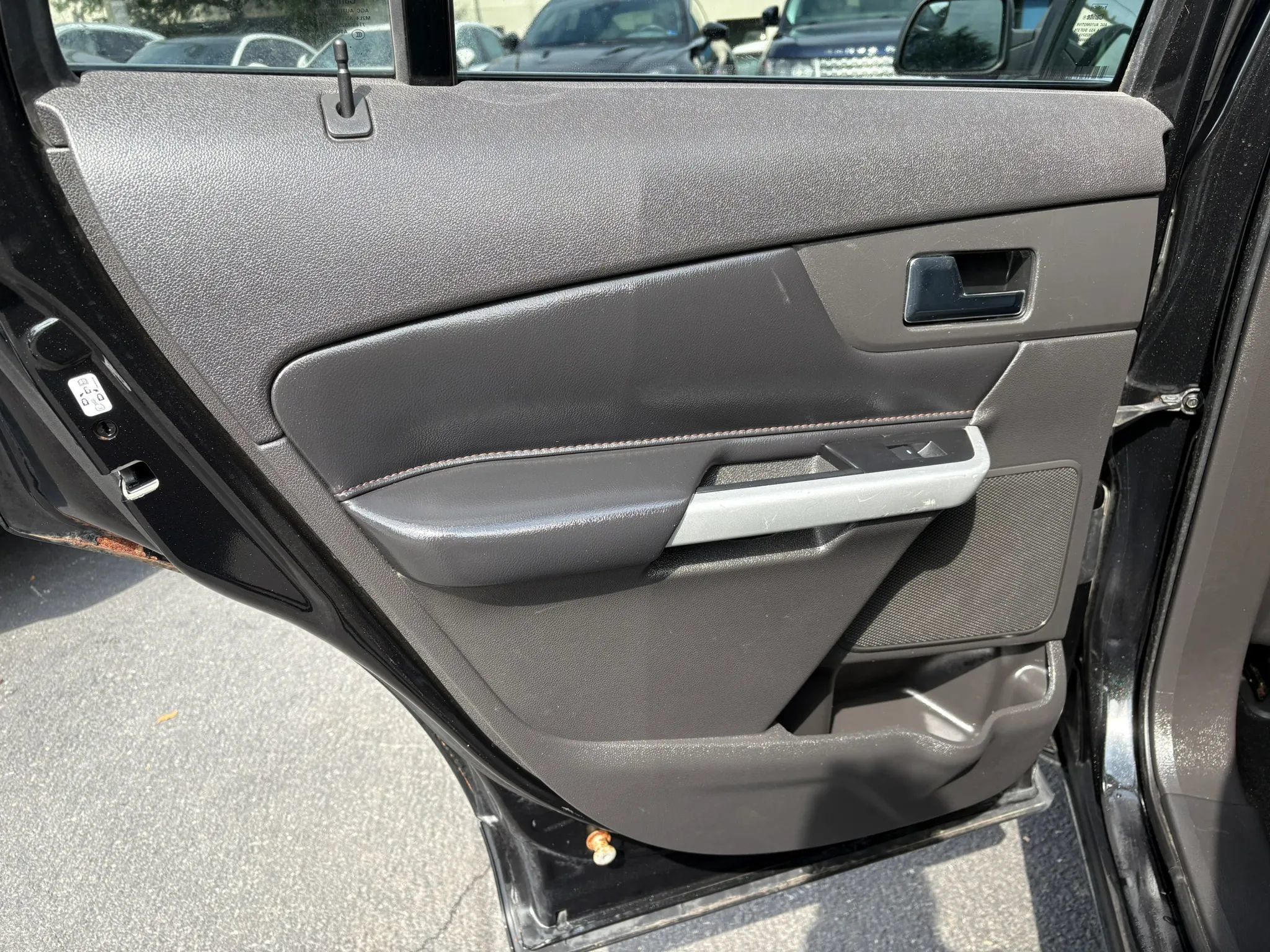 Used 2013 Ford Edge Limited AWD/4WD image 16
