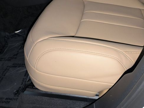 New 2026 Land Rover Range Rover Sport SE AWD/4WD image 14