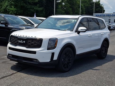 Certified 2022 Kia Telluride SX w/ SX Prestige Package AWD/4WD image 2