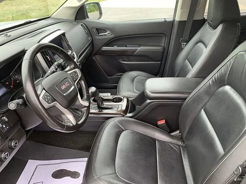 Used 2016 GMC Canyon SLT w/ Driver Alert Package image 15