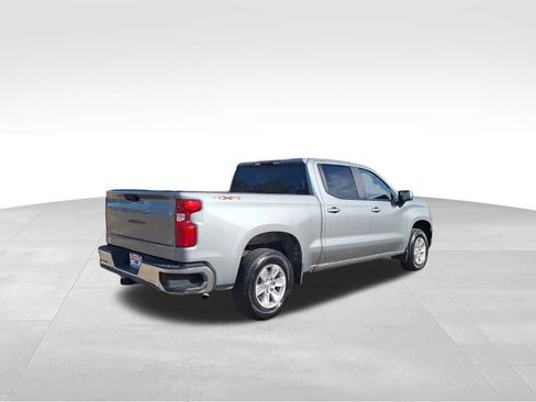 Used 2025 Chevrolet Silverado 1500 LT image 10