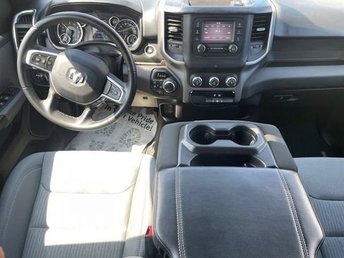 Used 2022 RAM 1500 Big Horn AWD/4WD image 10