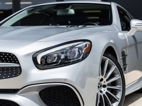 Used 2017 Mercedes-Benz SL 450 image 16