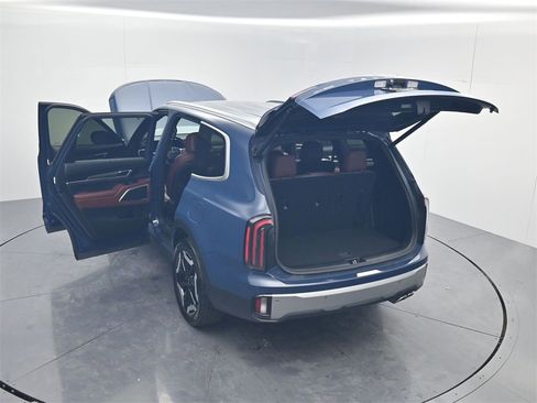 Certified 2023 Kia Telluride EX image 54