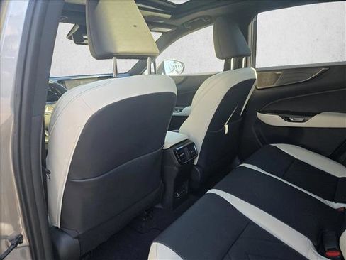 Used 2023 Lexus NX 300h AWD w/ Vision Package image 12