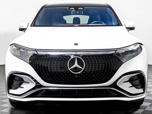 Certified 2023 Mercedes-Benz EQS 450+ SUV image 5