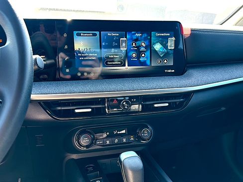 New 2026 Nissan Kicks SV image 21