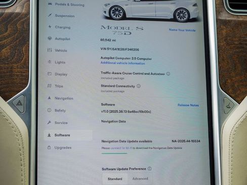 Used 2018 Tesla Model S 75D AWD/4WD image 12