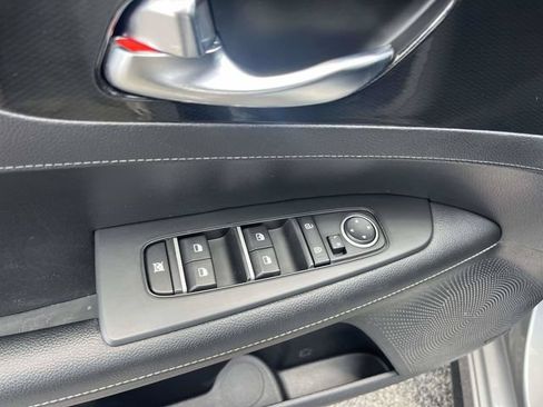 Used 2022 Kia Forte GT-Line w/ GT-Line Premium Package FWD image 18