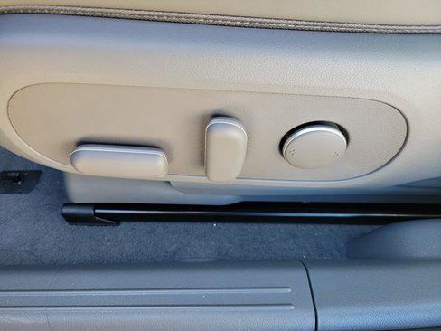 New 2025 Hyundai Ioniq 5 SEL image 17