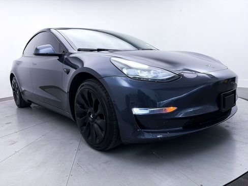 Used 2022 Tesla Model 3 Long Range image 9