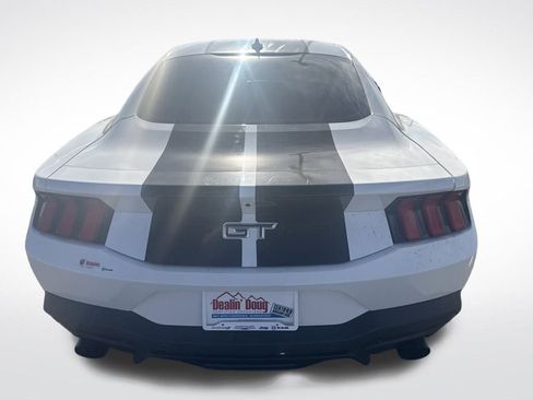 Used 2024 Ford Mustang GT Premium image 4