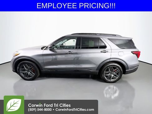 New 2026 Ford Explorer ST w/ Sun And Sound Package AWD/4WD image 6
