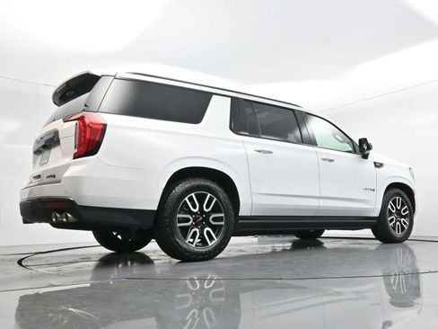 Used 2023 GMC Yukon XL AT4 w/ AT4 Premium Plus Package AWD/4WD image 57