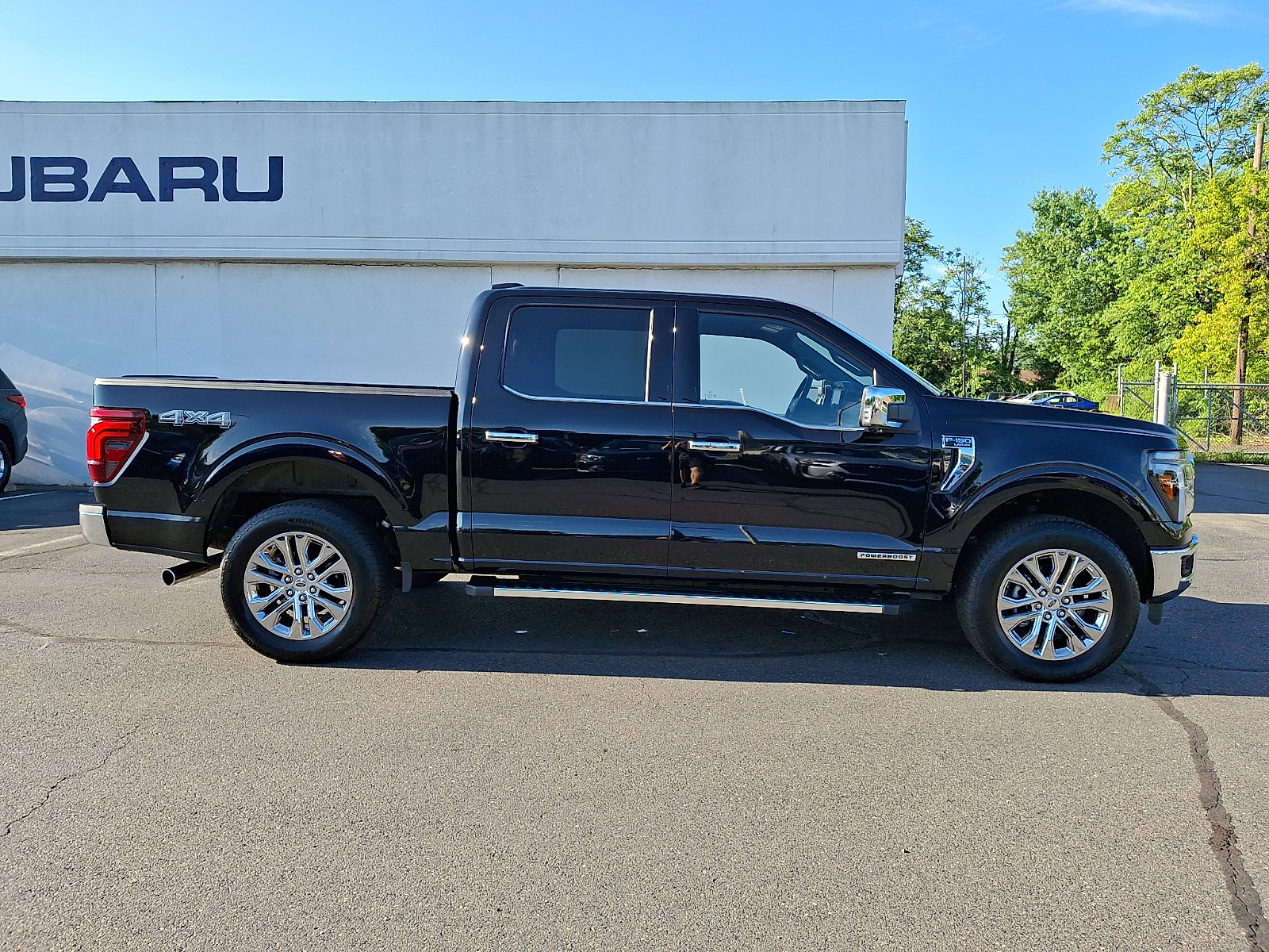 Used 2025 Ford F150 Lariat w/ Equipment Group 501A Mid AWD/4WD image 7