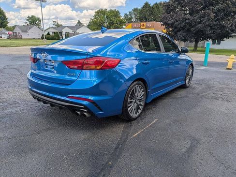 Used 2017 Hyundai Elantra Sport FWD image 6
