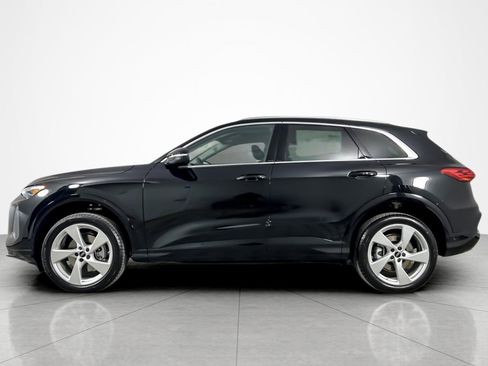 New 2025 Audi Q5 Premium Plus image 3