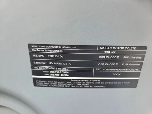 Used 2018 INFINITI QX30 AWD image 25