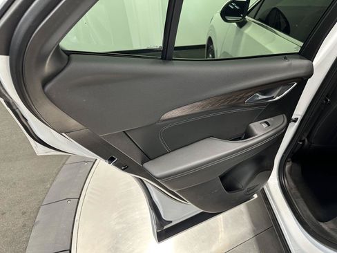Used 2023 Buick Envision Avenir w/ Premium Seat Package AWD/4WD image 26
