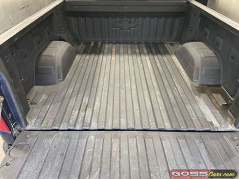 Used 2021 Chevrolet Silverado 1500 LT AWD/4WD image 24