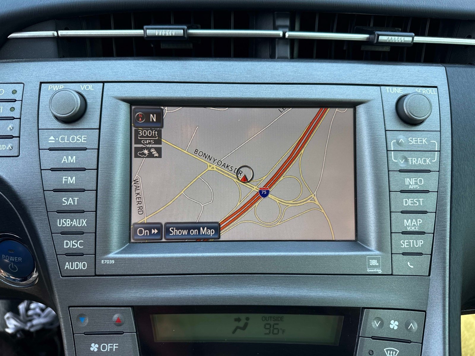 Used 2015 Toyota Prius Five w/ Advanced Technology Package FWD image 21
