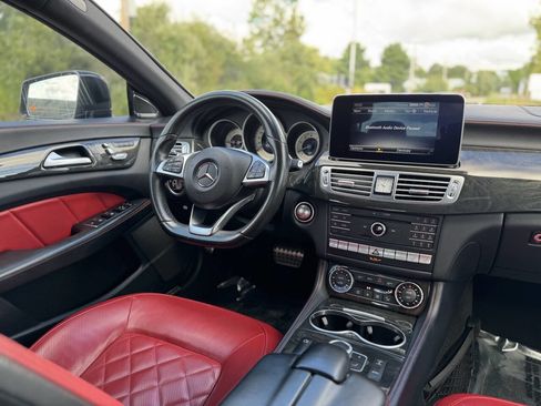 Used 2017 Mercedes-Benz CLS 550 4MATIC image 24